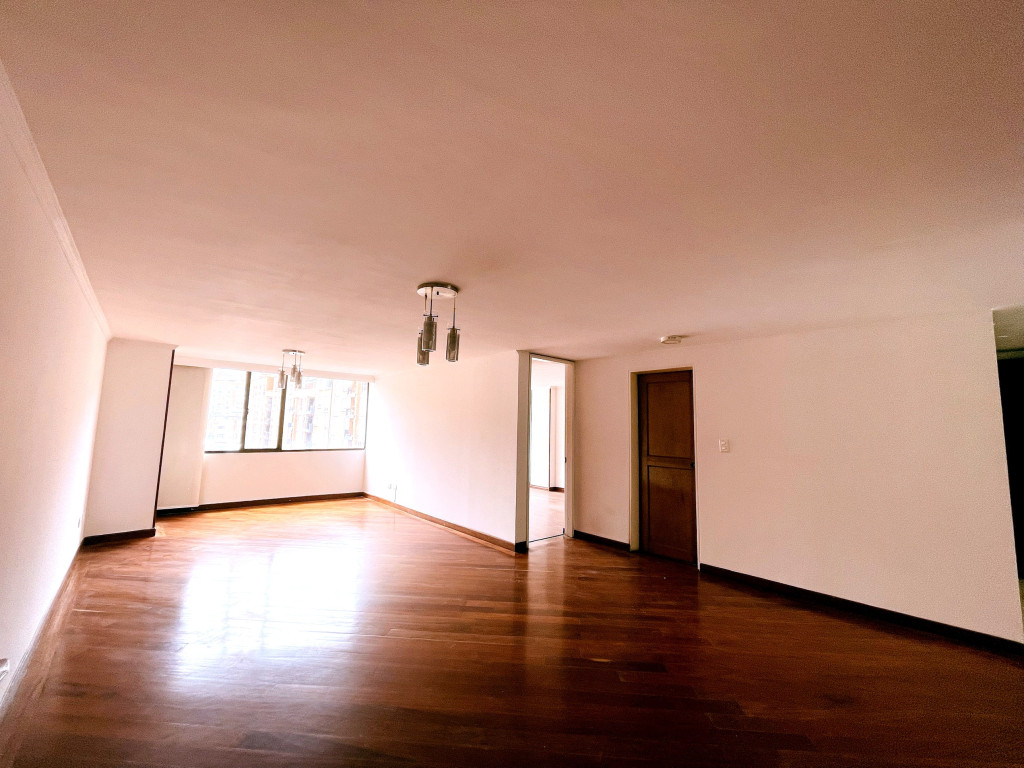 Apartamento en venta en Lisboa, Bogotá · foto 3 de 16