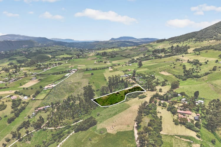 Lote en venta en Centro, La Calera, 7785 m² · foto 6 de 13