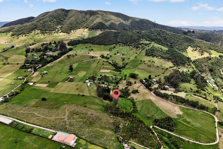 Lote en venta en Centro, La Calera, 7785 m² · foto 13 de 13