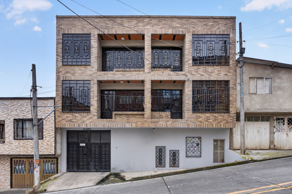 Apartamento en venta en La Gloria, Bogotá · foto 3 de 24