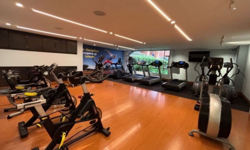 Apartamento en venta en Los Rosales, Bogotá · foto 23 de 24