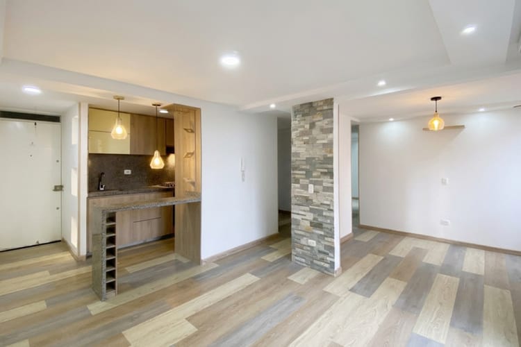 Apartamento de 3 alcobas en venta en La Prosperidad, Madrid, 61 m² · foto 2 de 16