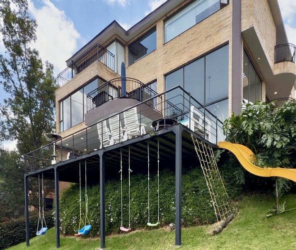 Casa de 4 alcobas en venta en Aposentos, Sopó, 350 m² · foto 2 de 24