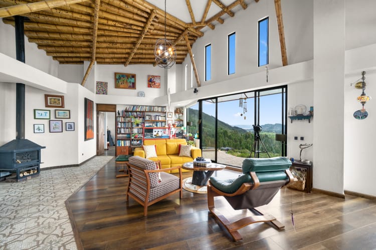 Casa de 3 alcobas en venta en La Violeta, Sopó, 237 m² · foto 3 de 19