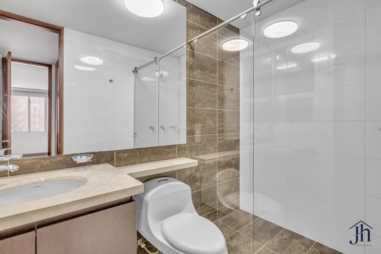 Apartamento en venta en Cantalejo, Bogotá · foto 8 de 18
