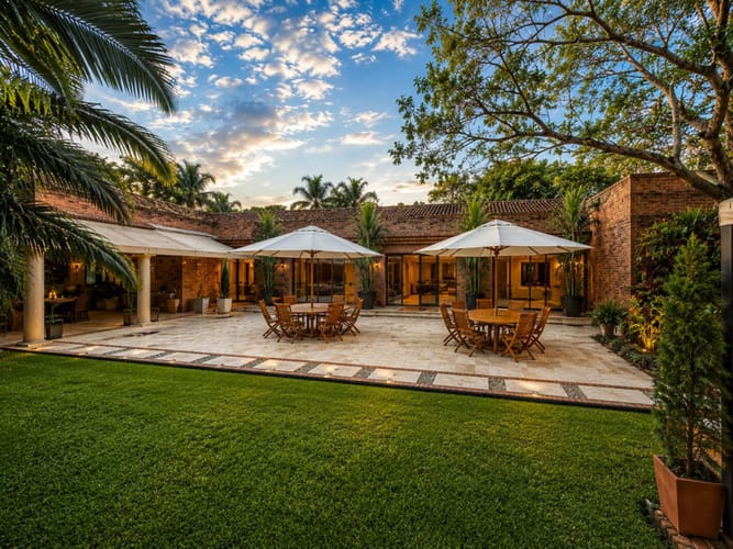 Casa de 4 alcobas en venta en Pance, Cali, 868 m² · foto 2 de 21