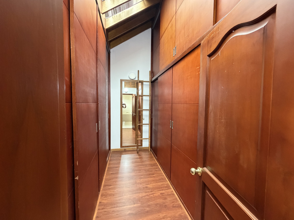 Casa en venta en San Jose De Bavaria, Bogotá · foto 15 de 24