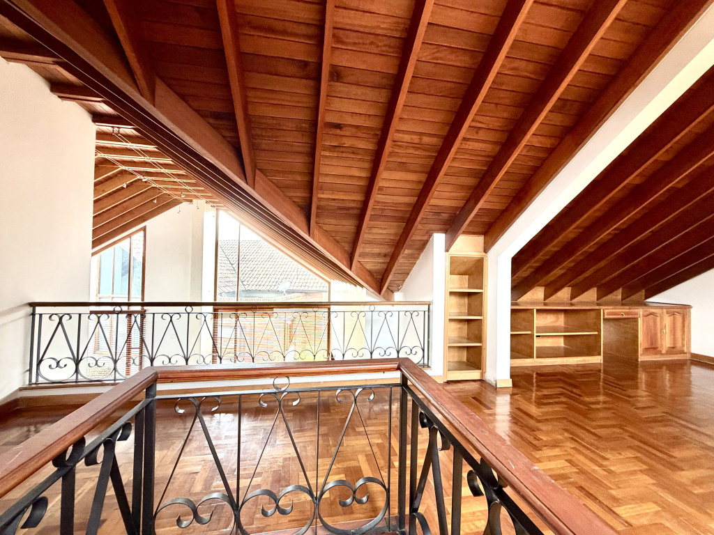 Casa en venta en San Jose De Bavaria, Bogotá · foto 20 de 24
