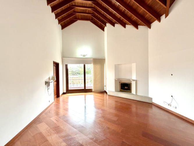Casa en venta en San Jose De Bavaria, Bogotá · foto 22 de 24