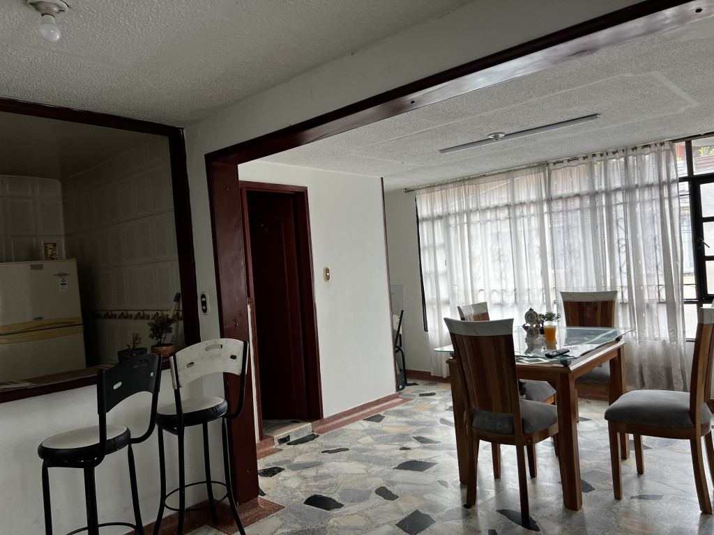 Casa en venta en Las Acacias, Bogotá · foto 3 de 12