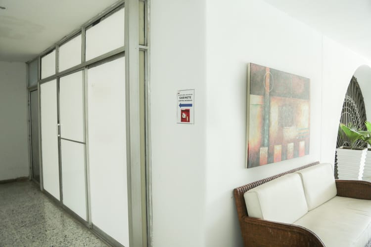 Local en venta en El Laguito, Cartagena, 55 m² · foto 4 de 6