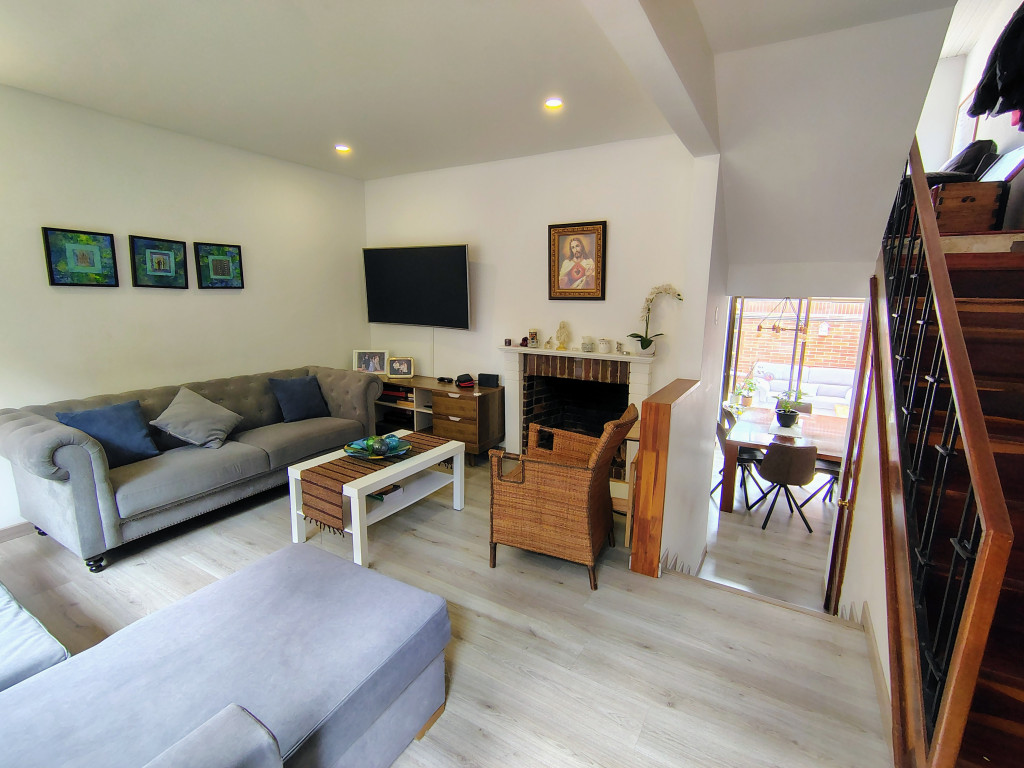 Casa en venta en Cedritos, Bogotá · foto 2 de 22