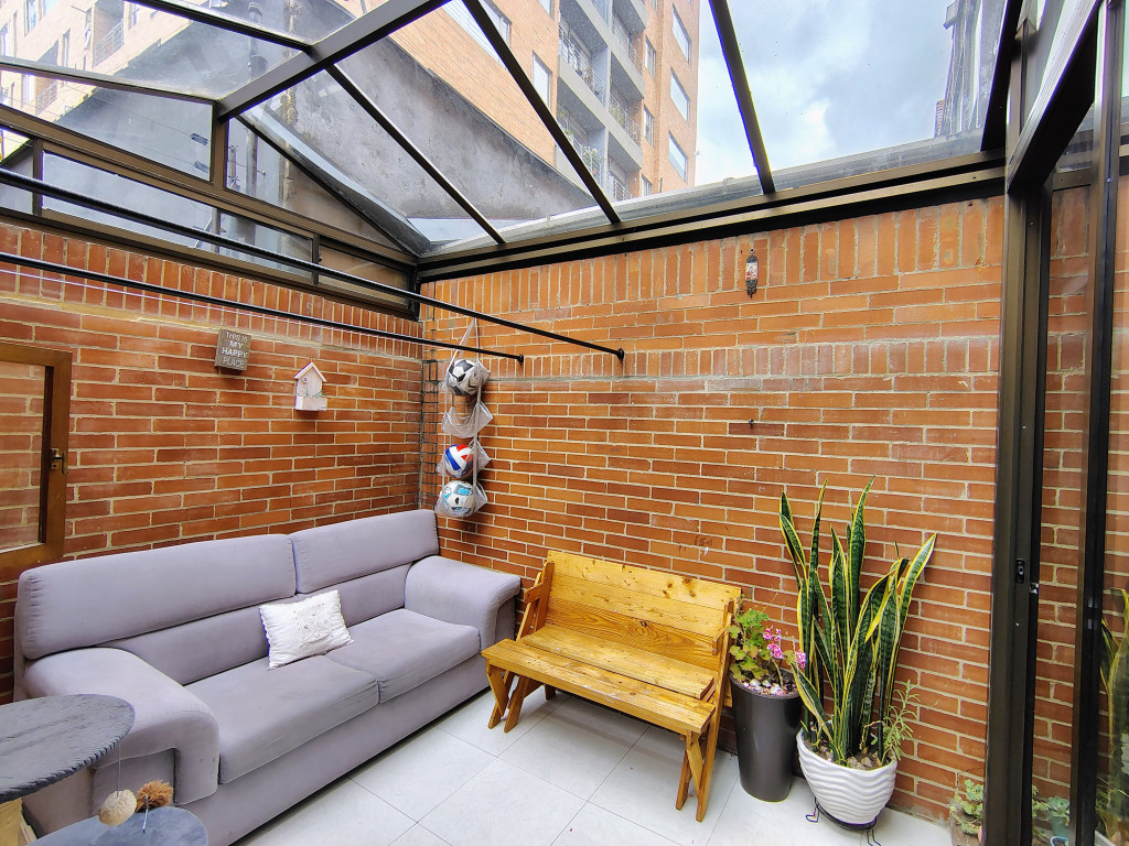 Casa en venta en Cedritos, Bogotá · foto 8 de 22
