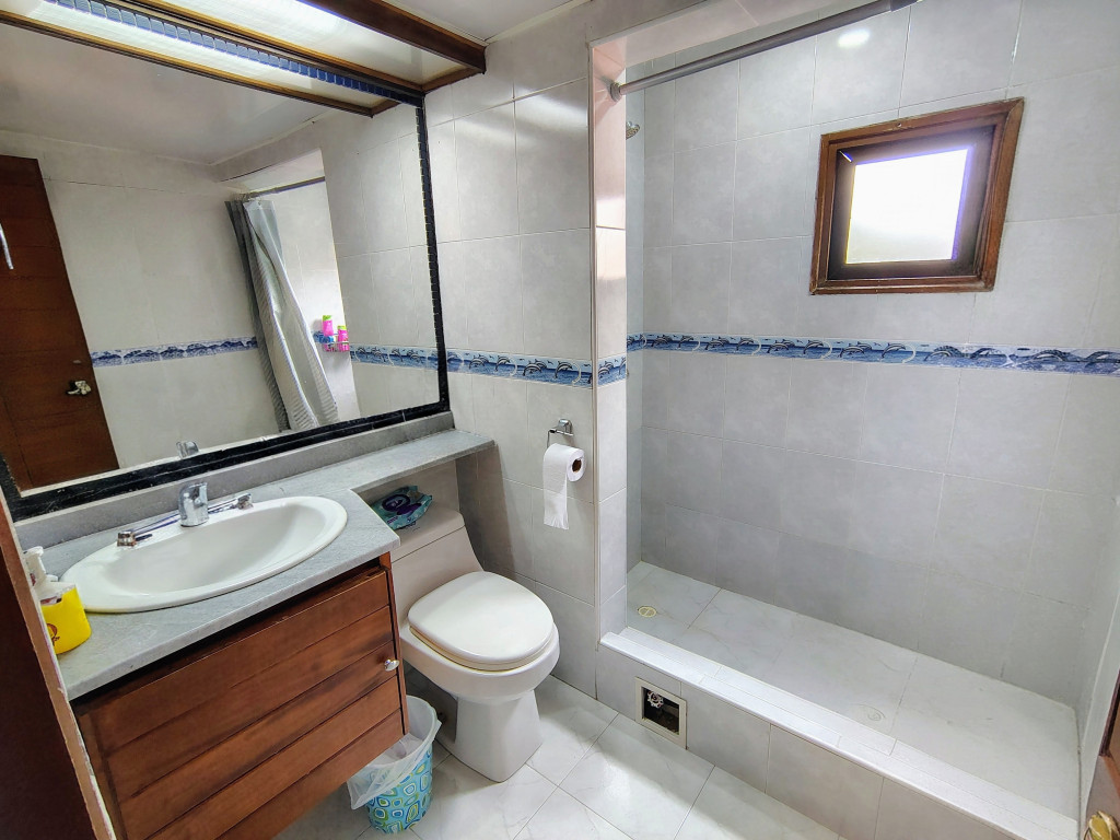 Casa en venta en Cedritos, Bogotá · foto 12 de 22