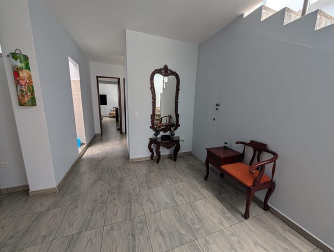 Apartamento de 2 alcobas en venta en Villa Hermosa, Medellín, 180 m² · foto 11 de 24