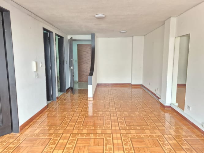 Apartaestudio en venta en Chapinero, Bogotá, 48 m² · foto 8 de 11