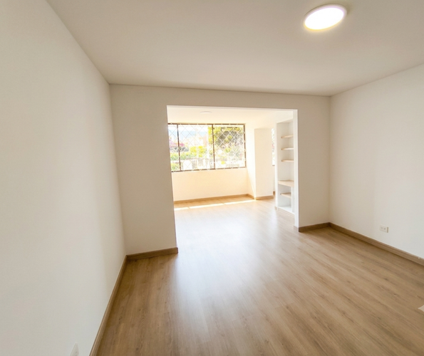 Apartamento de 3 alcobas en venta en Puente Largo, Bogotá, 119 m² · foto 4 de 24