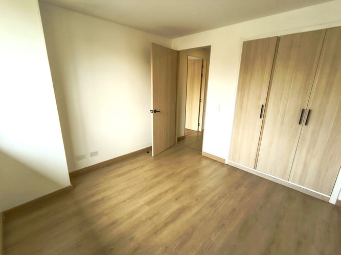 Apartamento de 3 alcobas en venta en Puente Largo, Bogotá, 119 m² · foto 12 de 24