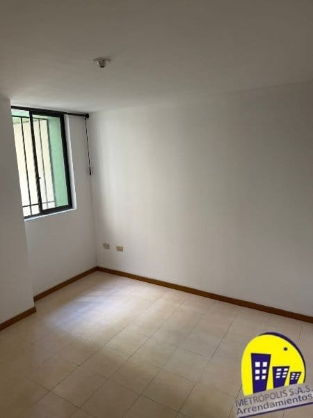 Casa de 3 alcobas en venta en Villa Hermosa, Medellín, 667 m² · foto 22 de 24