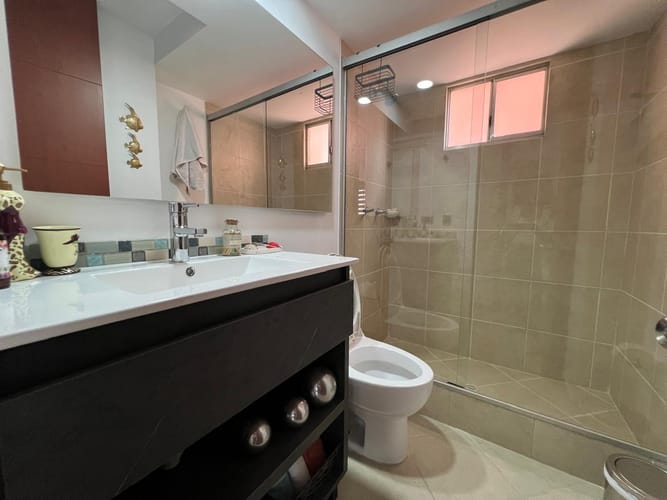 Apartamento de 2 alcobas en venta en Lalinde, Medellín, 119 m² · foto 11 de 18