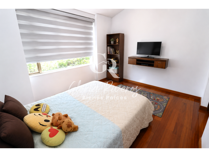 Casa de 3 alcobas en venta en Rozo, Cota, 254 m² · foto 22 de 24