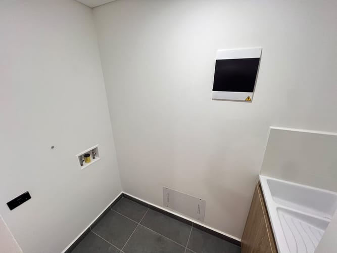 Apartamento de 2 alcobas en venta en Asomadera No.2, Medellín, 77 m² · foto 14 de 16