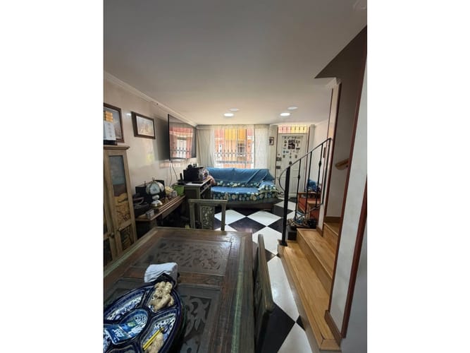 Casa de 4 alcobas en venta en Modelia, Bogotá, 71 m² · foto 5 de 24