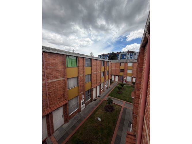 Casa de 4 alcobas en venta en Modelia, Bogotá, 71 m² · foto 24 de 24