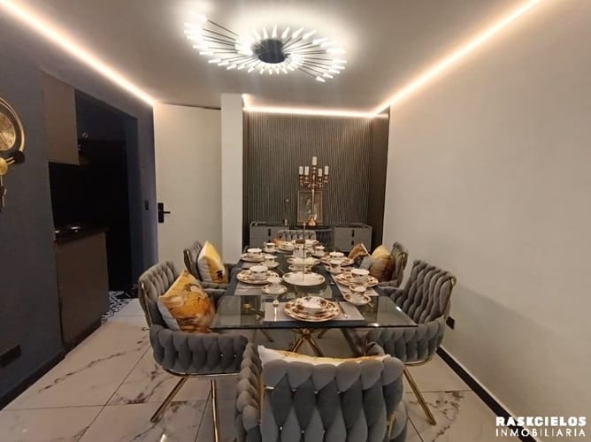 Apartaestudio en venta en La Candelaria, Medellín, 45 m² · foto 6 de 20
