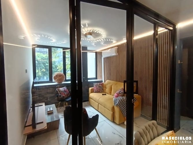 Apartaestudio en venta en La Candelaria, Medellín, 45 m² · foto 10 de 20