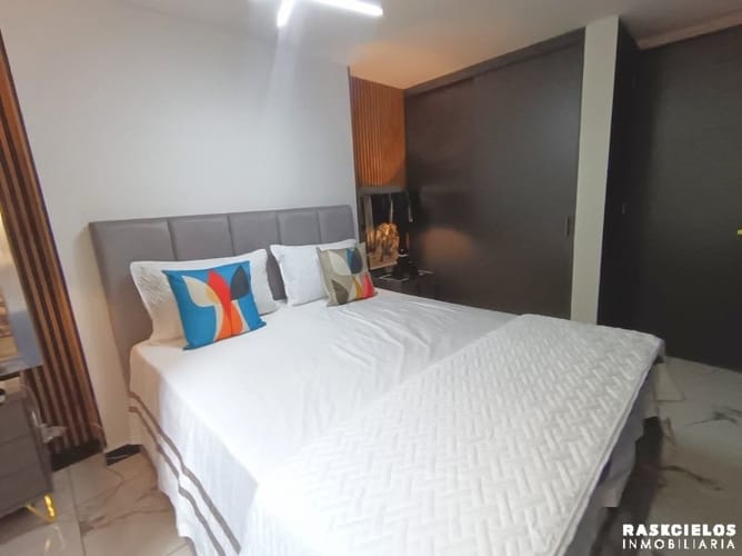 Apartaestudio en venta en La Candelaria, Medellín, 45 m² · foto 14 de 20