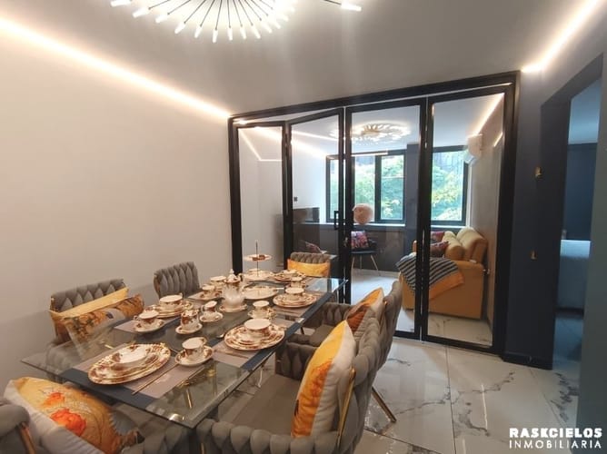 Apartaestudio en venta en La Candelaria, Medellín, 45 m² · foto 18 de 20