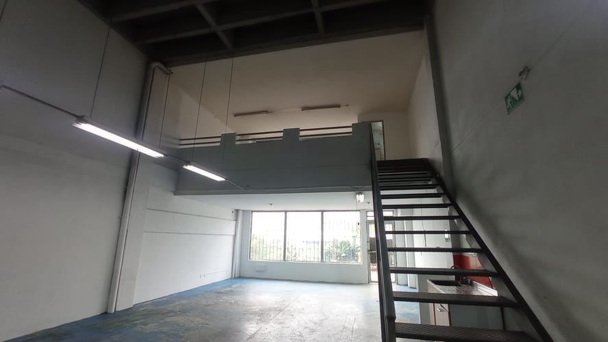 Bodega en arriendo en San Agustin, La Estrella, 160 m² · foto 5 de 12