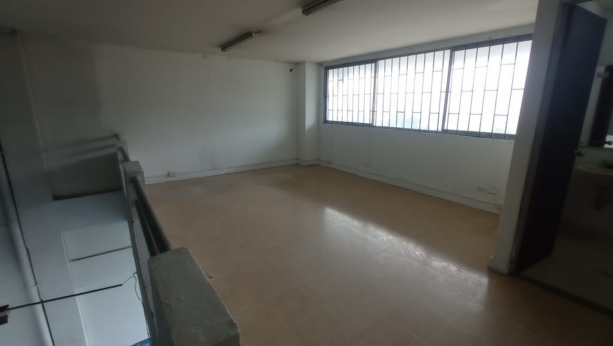 Bodega en arriendo en San Agustin, La Estrella, 160 m² · foto 6 de 12
