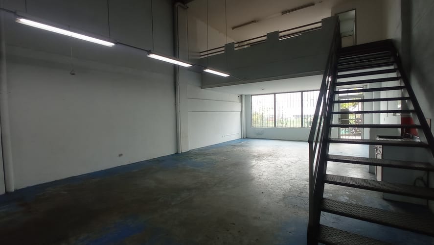 Bodega en arriendo en San Agustin, La Estrella, 160 m² · foto 8 de 12