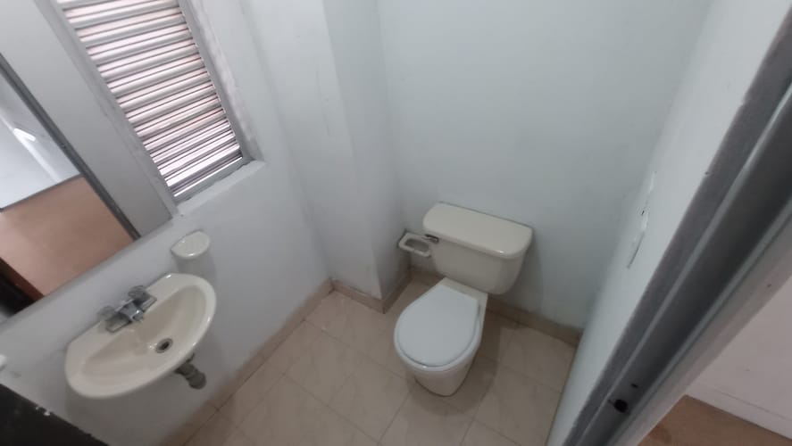 Bodega en arriendo en San Agustin, La Estrella, 160 m² · foto 10 de 12