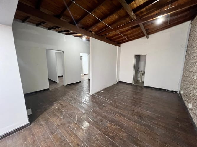 Local en arriendo en Estadio, Medellín, 280 m² · foto 2 de 20