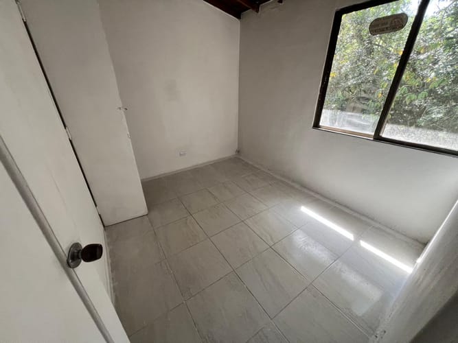 Local en arriendo en Estadio, Medellín, 280 m² · foto 3 de 20