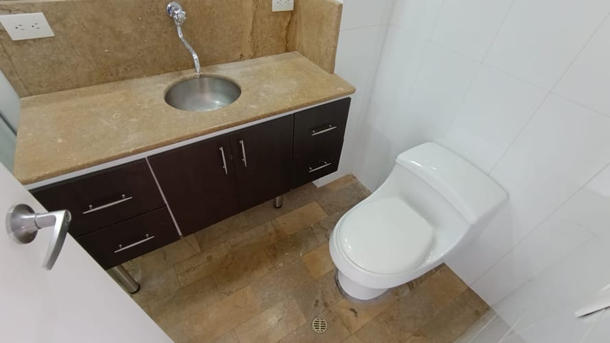 Apartamento de 3 alcobas en arriendo en El Diamante No. 2, Medellín, 106 m² · foto 14 de 15