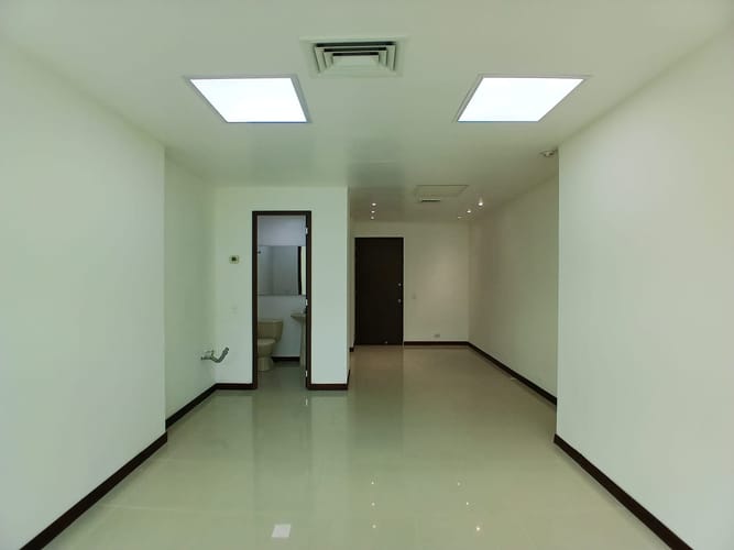 Oficina en arriendo en Los Naranjos, Medellín, 35 m² · foto 5 de 10