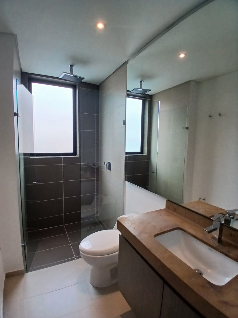 Apartamento en venta en Santa Barbara Occidental, Bogotá · foto 9 de 11