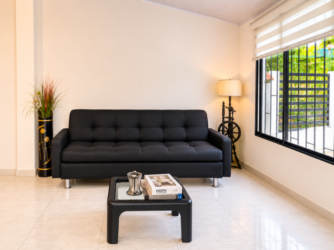 Casa de 3 alcobas en venta en Ricaurte, 147 m² · foto 3 de 17