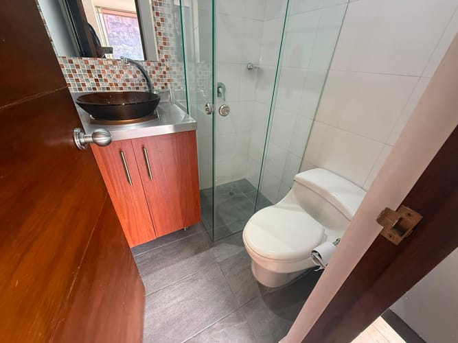 Apartamento de 2 alcobas en arriendo en Astorga, Medellín, 74 m² · foto 6 de 13