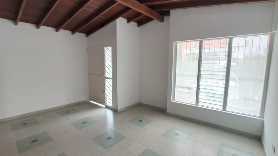 Local en arriendo en Calasanz, Medellín, 330 m² · foto 3 de 11
