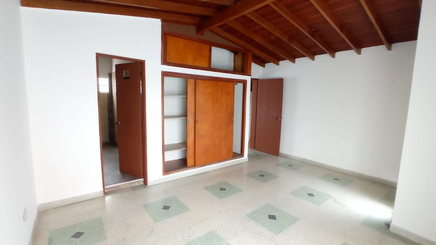Local en arriendo en Calasanz, Medellín, 330 m² · foto 6 de 11