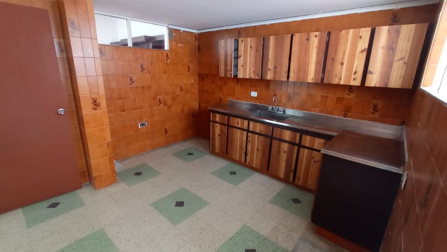 Local en arriendo en Calasanz, Medellín, 330 m² · foto 9 de 11
