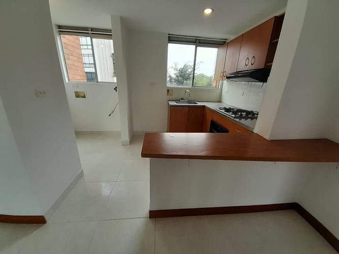 Apartamento de 2 alcobas en arriendo en Astorga, Medellín, 70 m² · foto 5 de 14