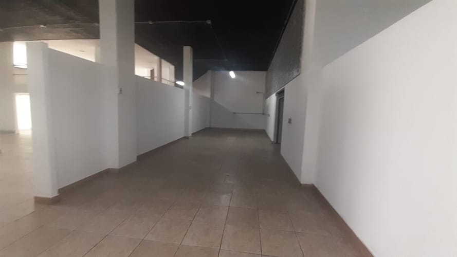 Local en arriendo en Campo Amor, Medellín, 1116 m² · foto 10 de 13
