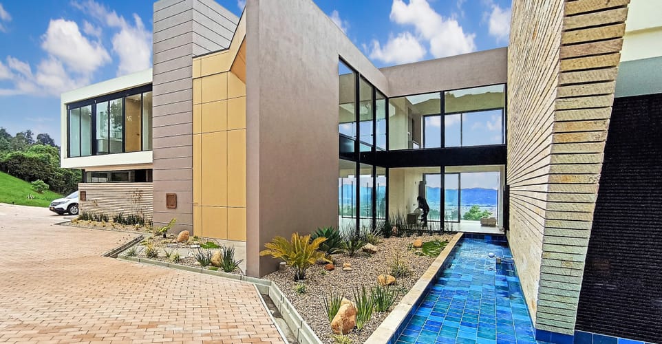 Casa de 5 alcobas en venta en Yerbabuena, Chía, 670 m² · foto 3 de 24