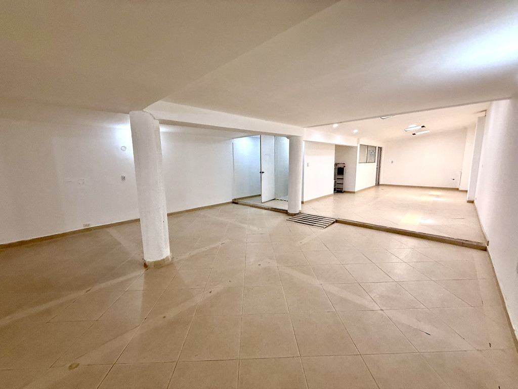 Casa en venta en Polo Club, Bogotá · foto 10 de 24
